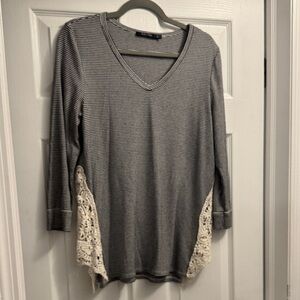 Doe & Rae Gray Striped V-Neck Tunic with Cream Crochet